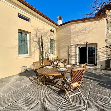 Casa vacanze The Tuscany Rose *